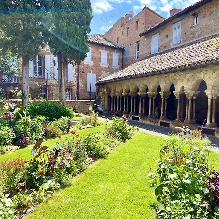 Ostalet De Canteperlic Hébergement de vacances Albi